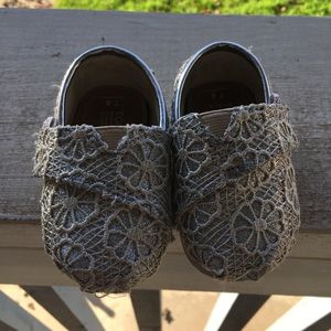 Silver crochet Tiny Toms